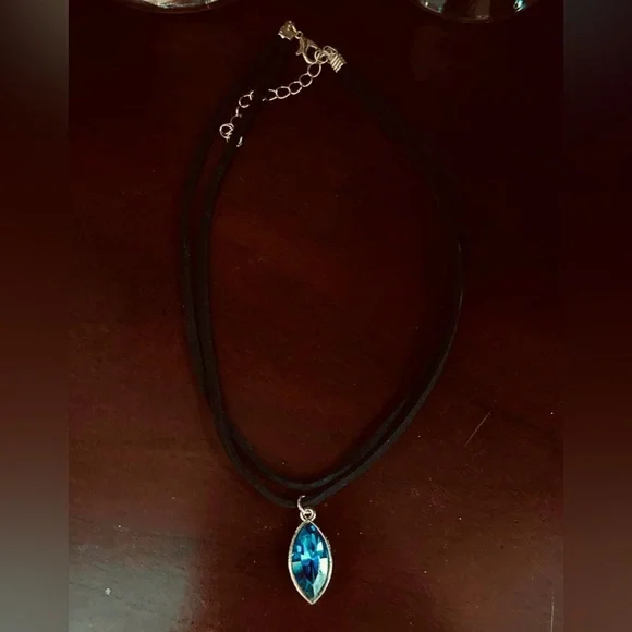 Adjustable Double Choker - Picture 2 of 2